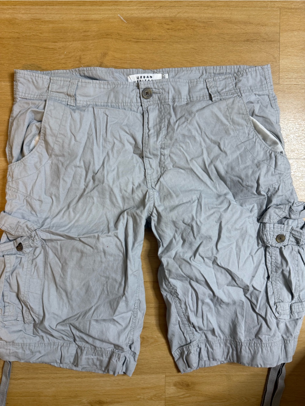 Urban Heritage Gray Casual Cargo Shorts Men's Size 40